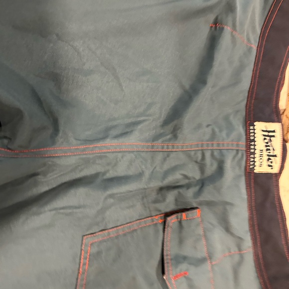 Sz 35, no stains/ substantial wear. - Picture 5 of 8